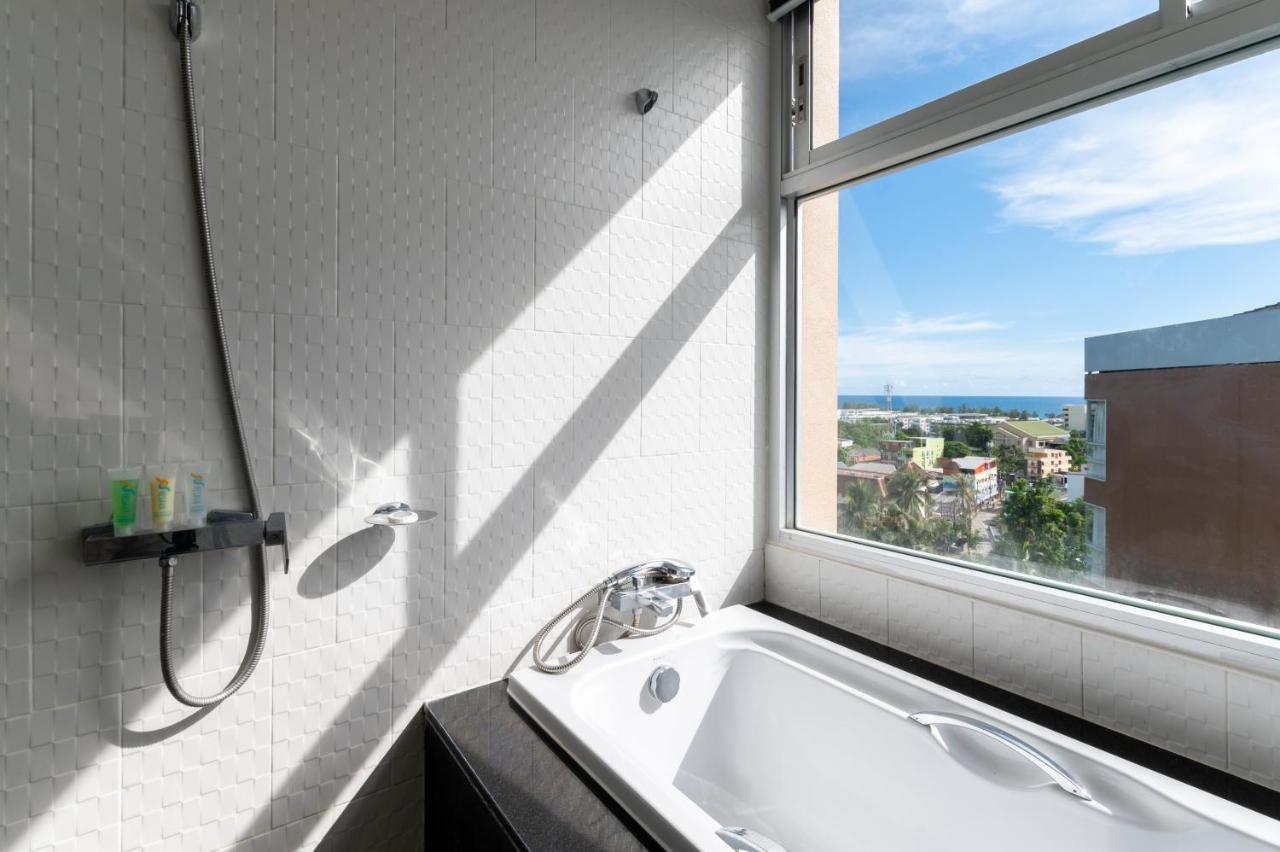 Chic Condo By Resava Karon Buitenkant foto