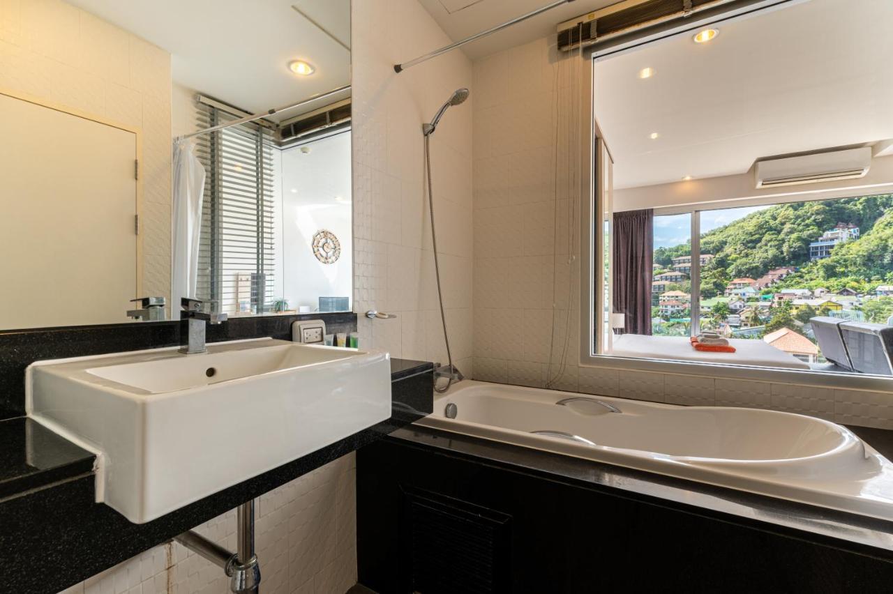 Chic Condo By Resava Karon Buitenkant foto