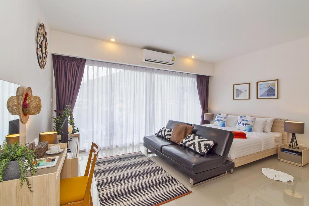 Chic Condo By Resava Karon Buitenkant foto