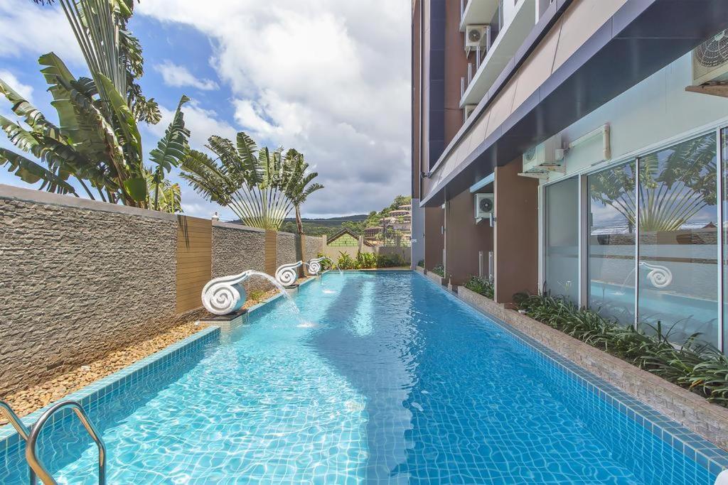 Chic Condo By Resava Karon Buitenkant foto